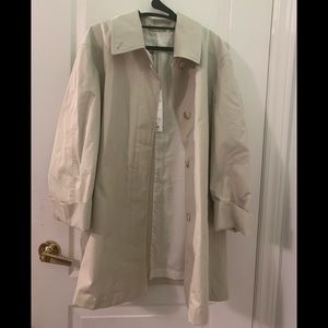 Uniqlo Short Trench Coat